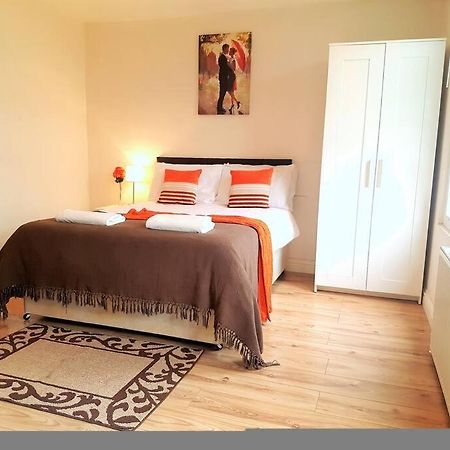 Comfortable Studio Flat Near Central 런던 외부 사진