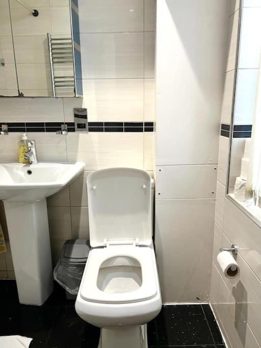 Comfortable Studio Flat Near Central 런던 외부 사진