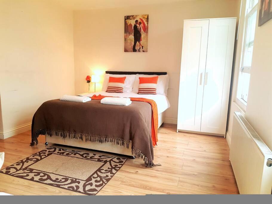 Comfortable Studio Flat Near Central 런던 외부 사진