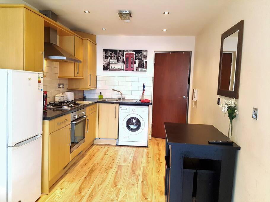 Comfortable Studio Flat Near Central 런던 외부 사진